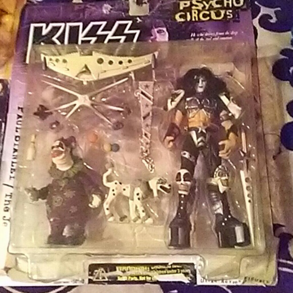 1998 new in box kiss - Picture 2 of 4